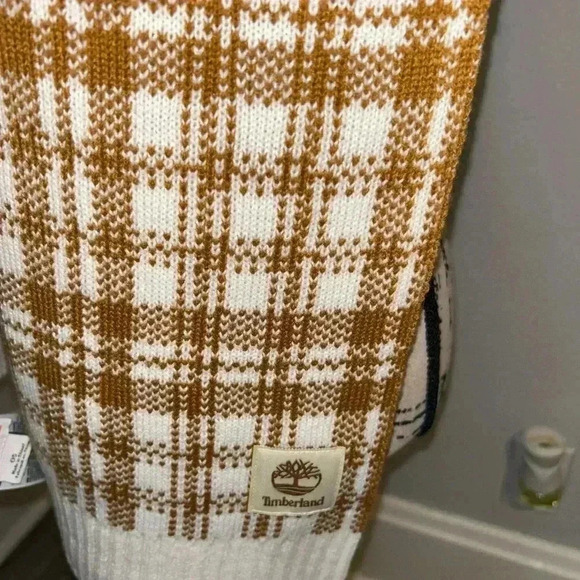 NWOT Timberland Plaid Scarf Caramel & Cream Plaid Knit Warm Cozy - Picture 2 of 5